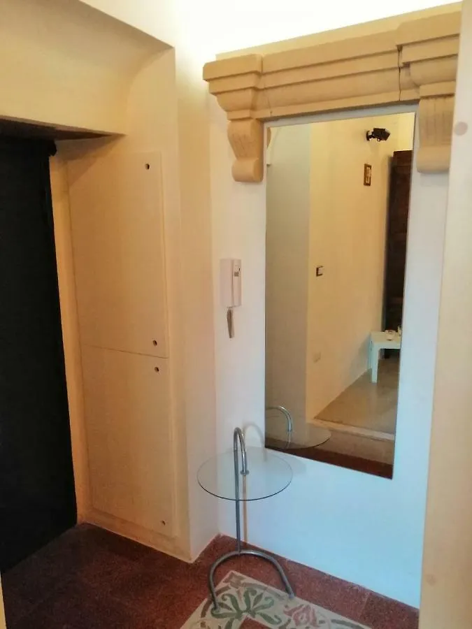 Dimora Via Col Vento Apartment Naples Italy
